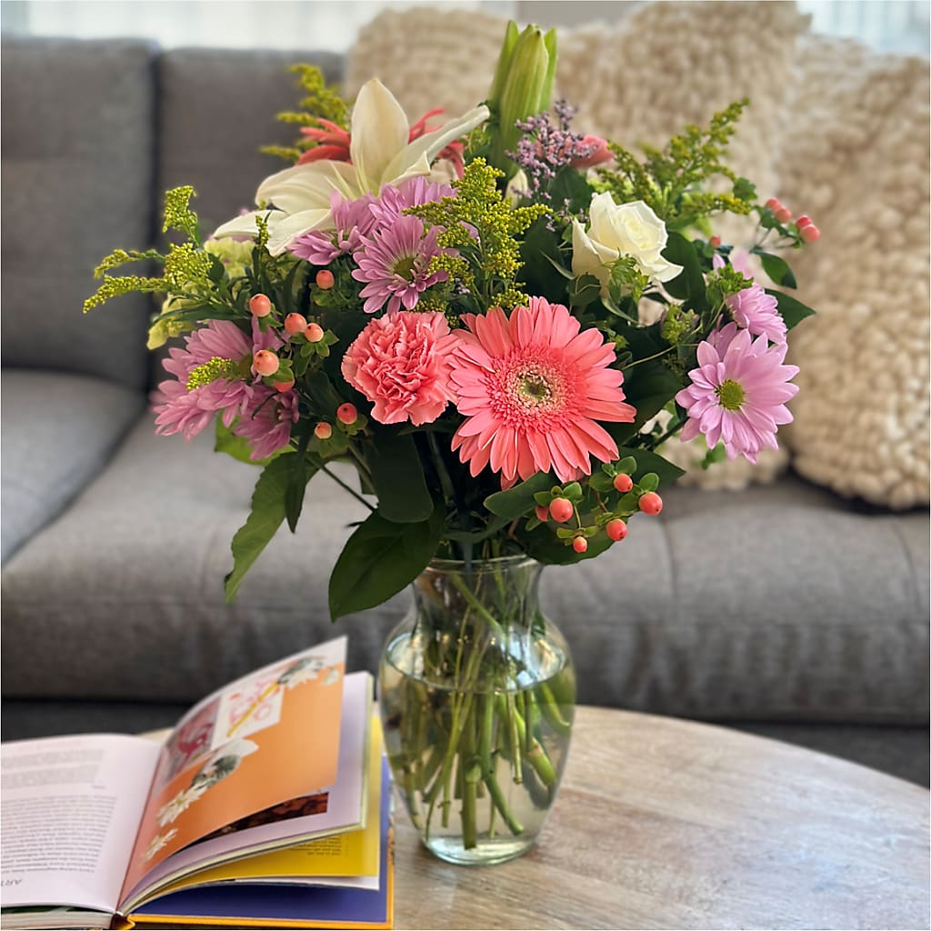 Pastel Tradition - A Florist Original – A Special Design Florist, Newport News VA