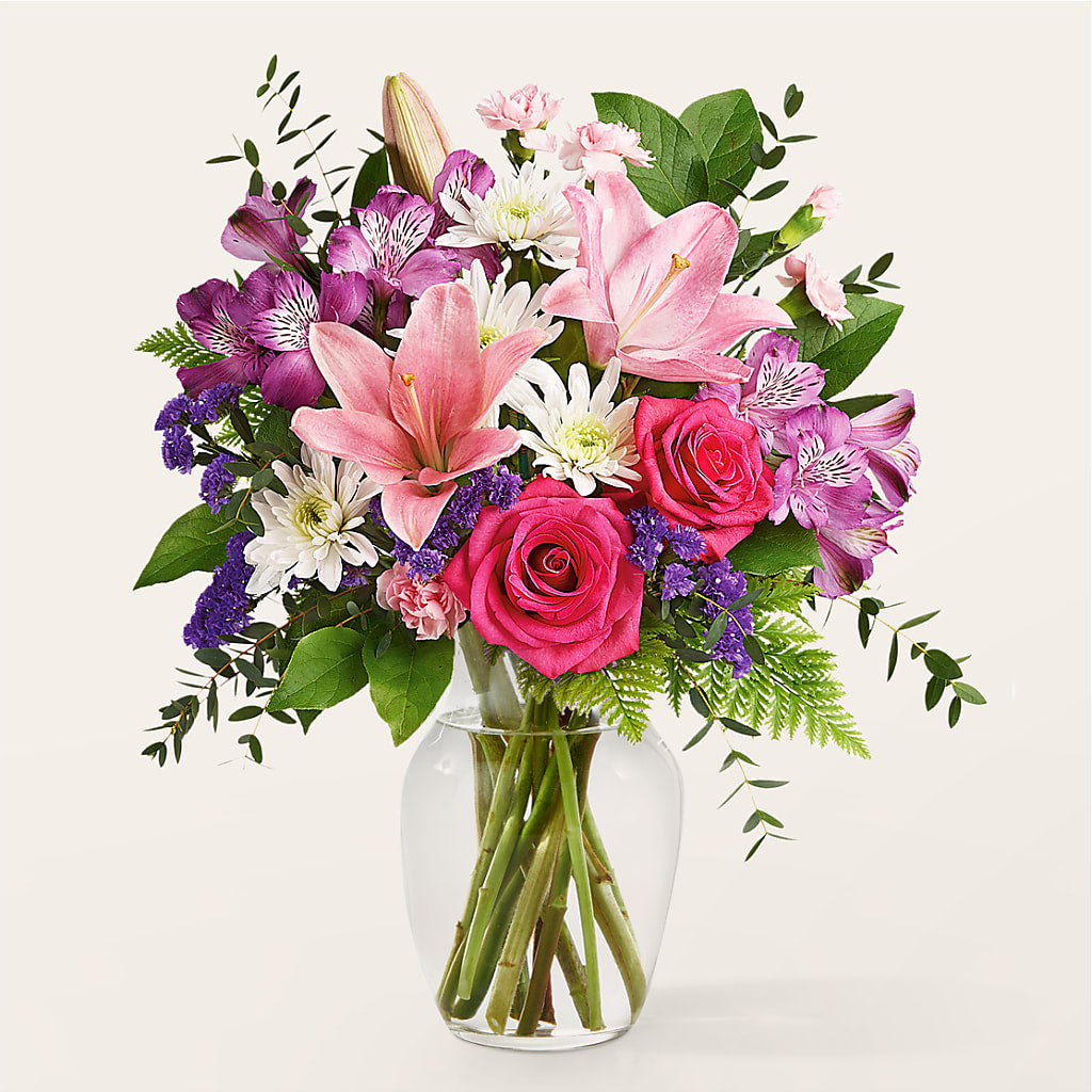 Lace & Pearls Bouquet – A Special Design Florist, Newport News VA