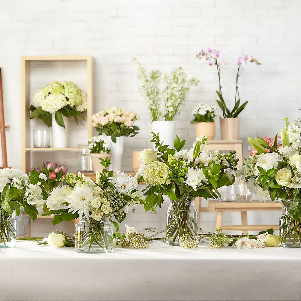 Classic Ivory – A Florist Original – A Special Design Florist, Newport News VA