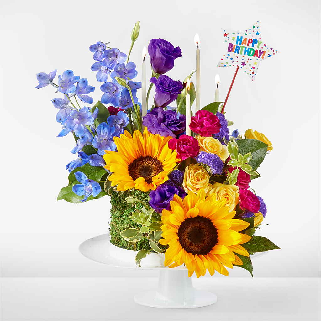 Star of the Day Floral Cake – A Special Design Florist, Newport News VA