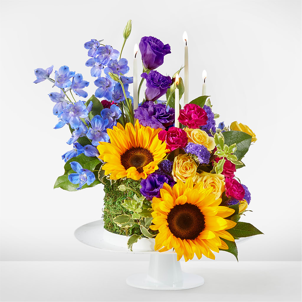 Star of the Day Floral Cake – A Special Design Florist, Newport News VA