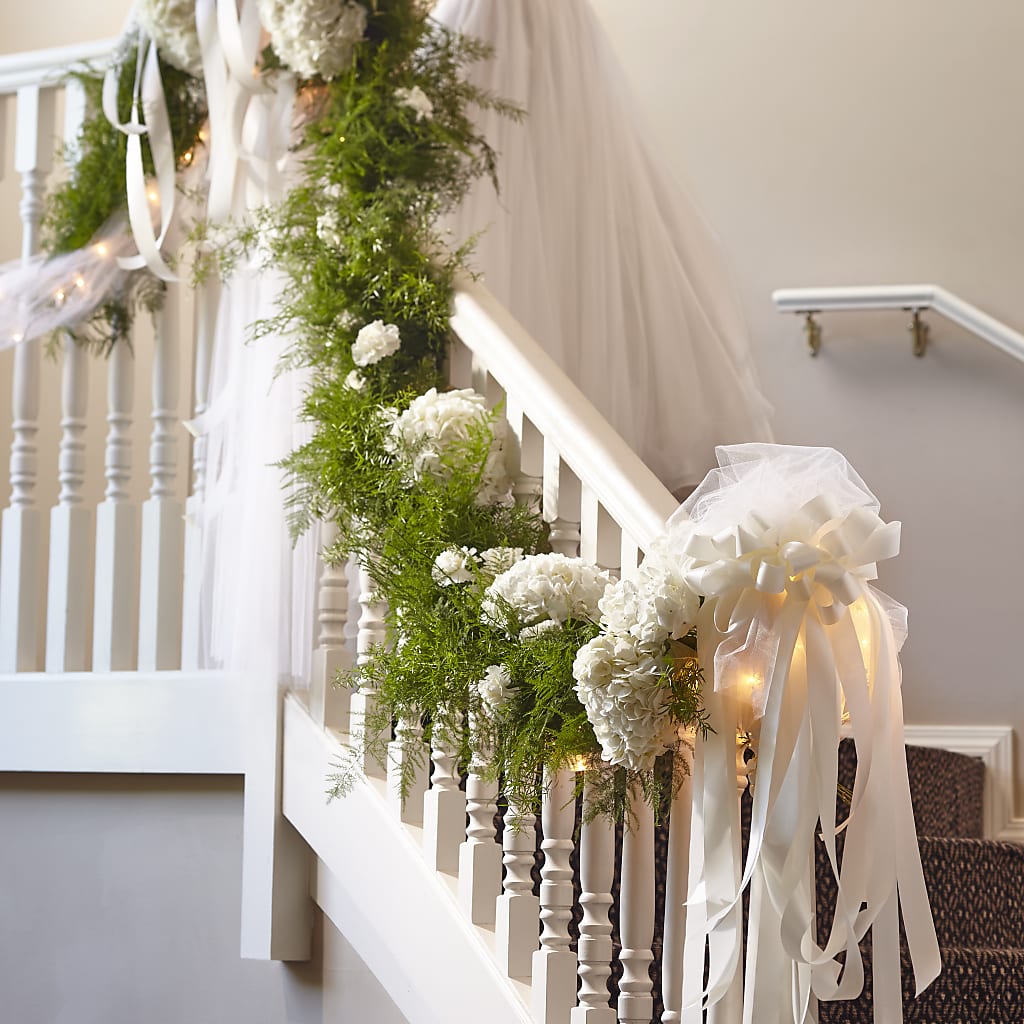 Champagne Dreams Garland – A Special Design Florist, Newport News VA