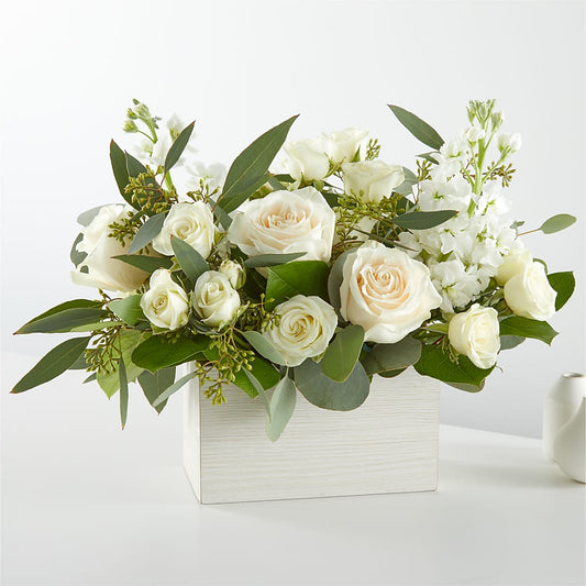 Fresh Linen Box Bouquet –  A Special Design Florist, Newport News VA