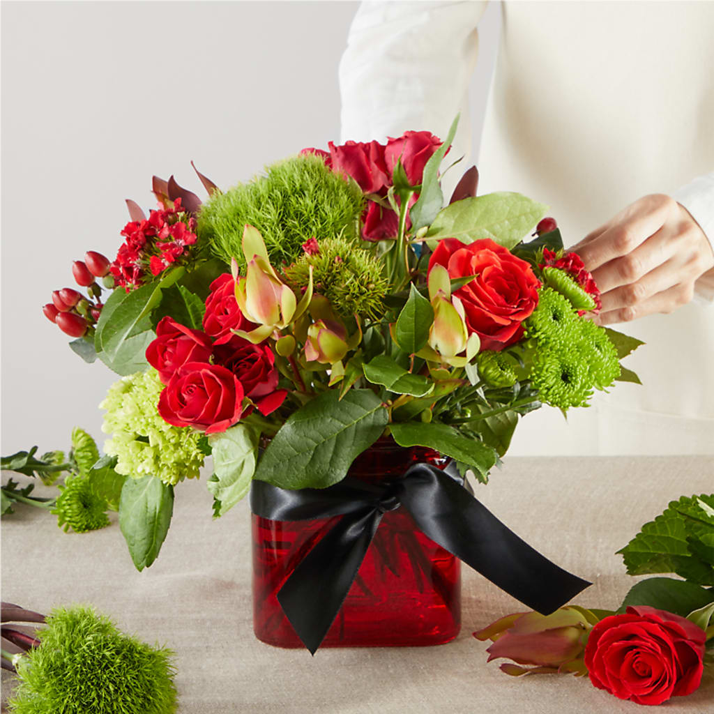 Heritage Kindle – A Florist Original –  A Special Design Florist, Newport News VA