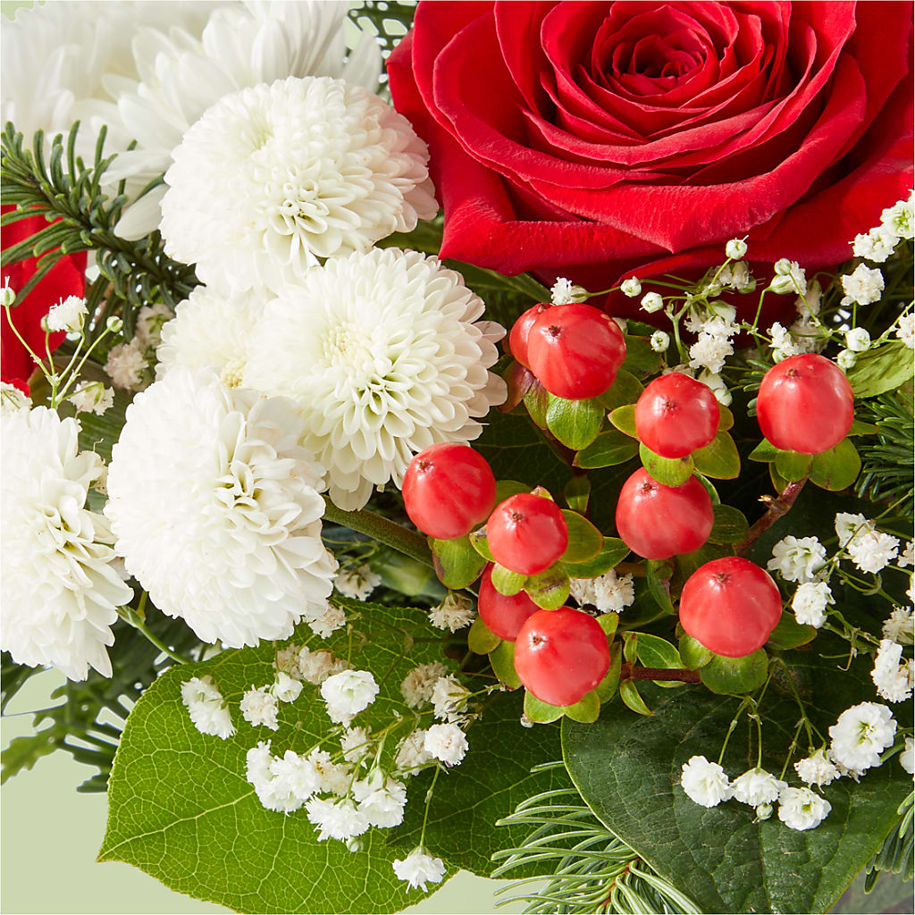 Chance of Flurries Bouquet –  A Special Design Florist, Newport News VA