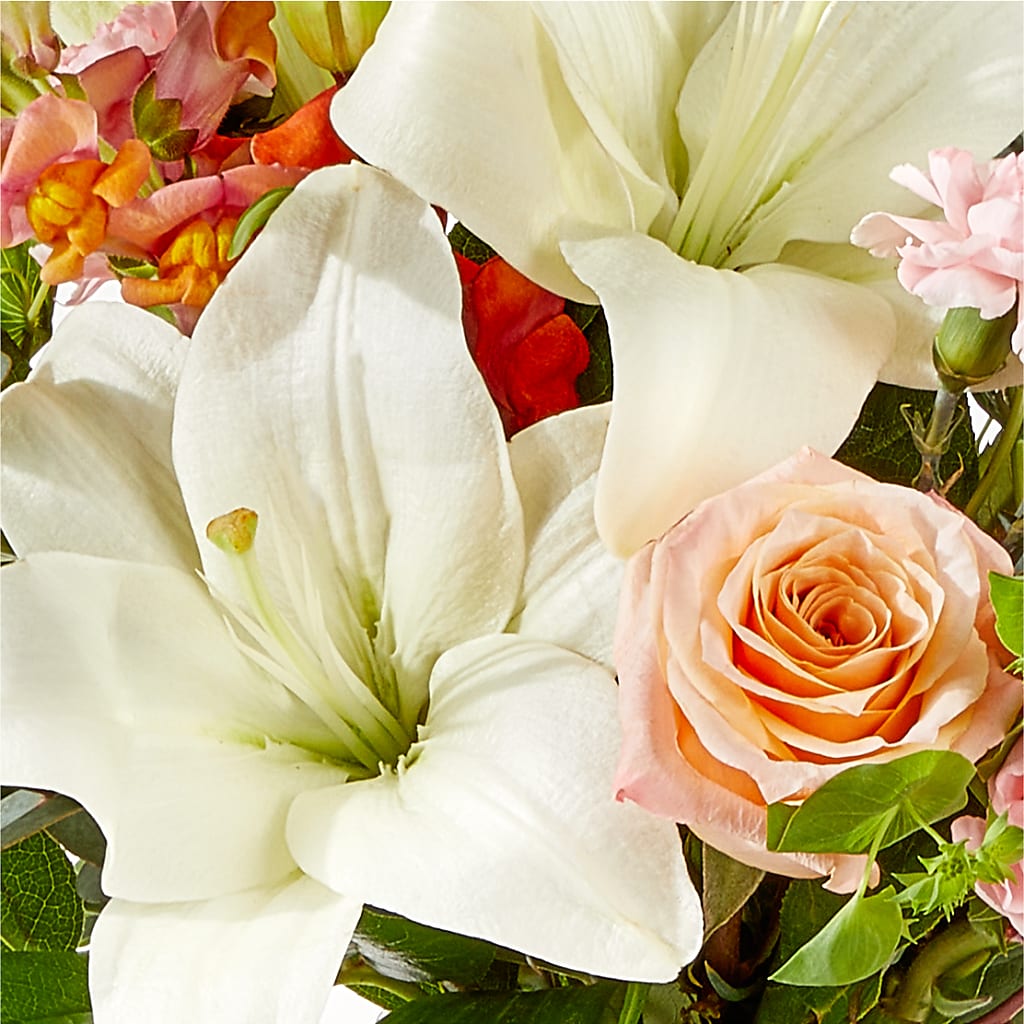 Grapefruit Splash Bouquet –  A Special Design Florist, Newport News VA